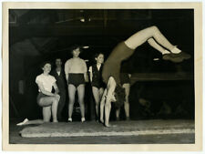 Gymnastique. Poutre. Sheila Boom s'entraîne pour les Jeux Olympiques.