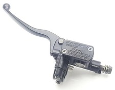 maitre cylindre poignée