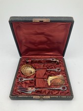 Maison CHRISTOFLE Service de