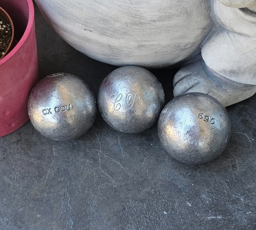 Triplette boules pétanque - triplette,