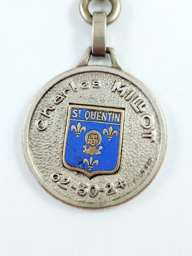 Porte cles augis - -,