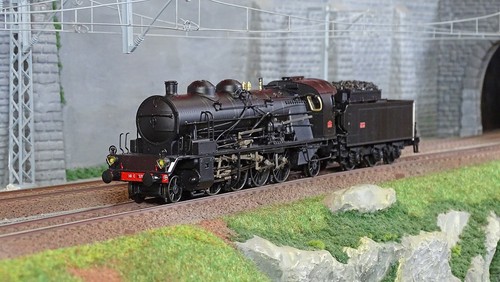 Ree modeles mb158 - ree, locomotive
