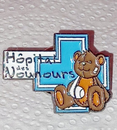 Pin art - art, universite