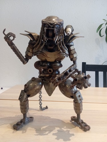 Figurine predator mécanique - predator,