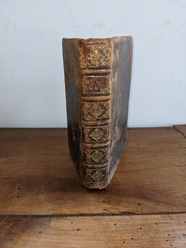 Livre ancien le - -,