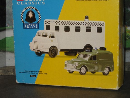 Corgi toys bedford morris - bedford, &