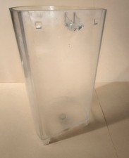 Réservoir d'eau pour machine