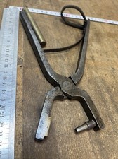 pince cordonnier  old tool /  OUTIL ANCIEN Pince Emporte-Pièce Réf N. 250A