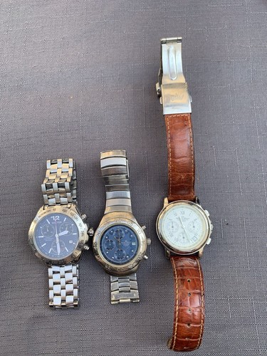 Lot montres vintage - 3, une