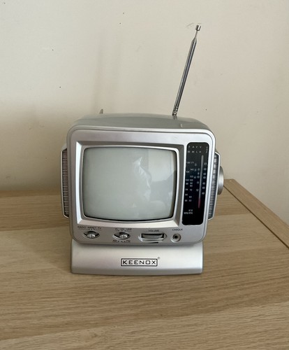 Ancienne mini télévision