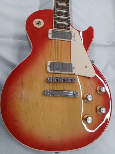 Guitare électrique - (gibson),