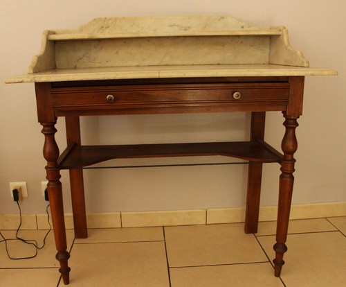Table toilette - table, de