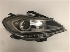 Optique avant principal droit