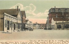 1906 Mechanic Falls Maine Post Office Square Morris Street Postcard 25-6999