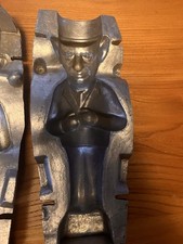 Antique Metal Molds - Mao & General de Gaulle - Rare Coins