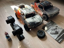 Lot 2 voitures RC thermiques