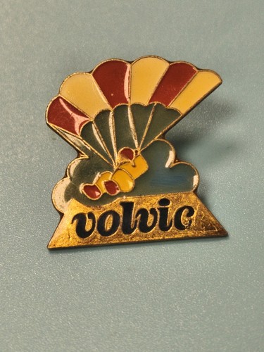 Vintage pin volvic parapente - pin's,