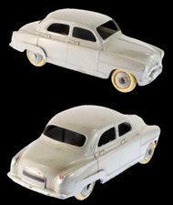 1 / 43 ème DINKY TOYS  SIMCA