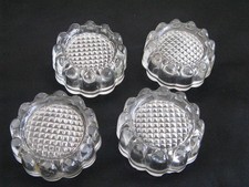 4 réhausseurs en verre moulé pour table, tablette, etc