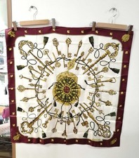 Modèle Carr 90 HERMES Key Pattern White x Bordeaux Stains HERMES