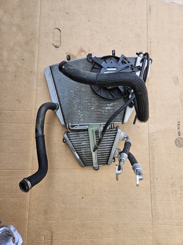 Suzuki radiator gsxr - suzuki,