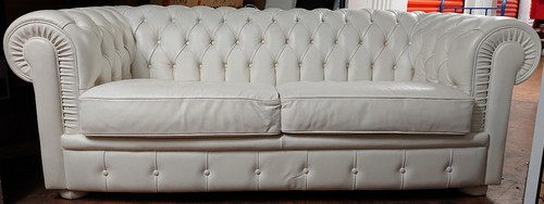 Canapé chesterfield cuir - en,