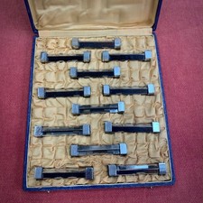 PORTES COUTEAUX REPOSES