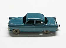Matchbox Lesney, MB33A4 Ford Zodiac MkII, dark green body, several tiny chips