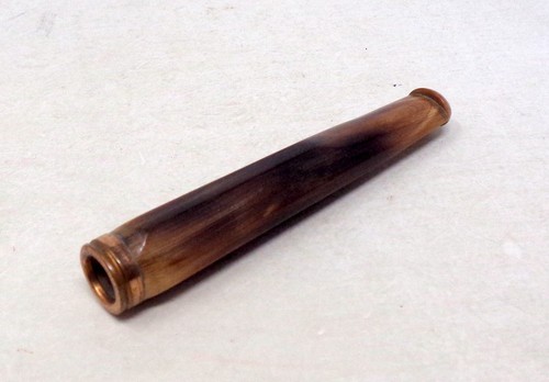 Superbe fume cigarette ancien