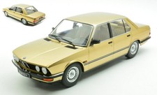 Ixo Model BMW 520i (E28) 1987