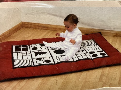 Baby playmat stimulating - playmat, black