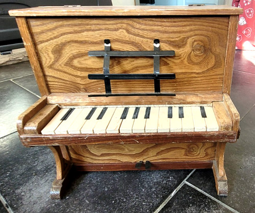 Antique toy piano vintage - piano,