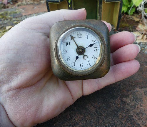 Ancien reveil voyage - de,