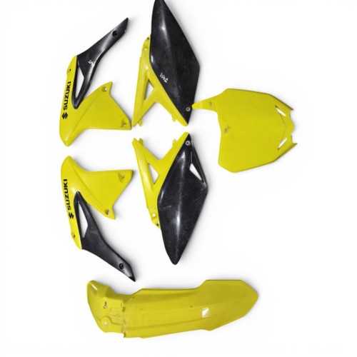 Kit plastique suzuki - plastique,
