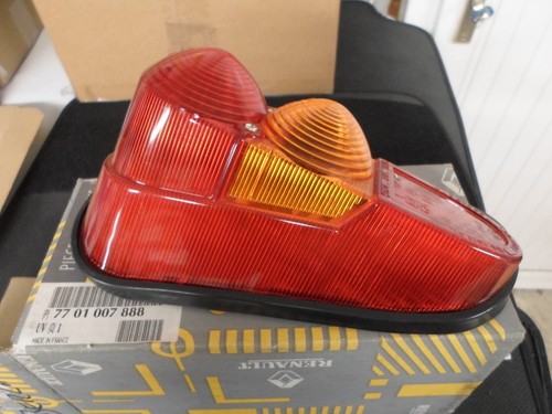 Renault r4l cabochon feu - 4,