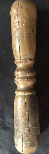 Pilon bois dur pour - pour, mortier