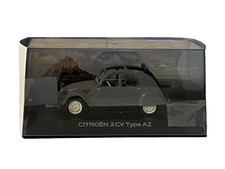 ANCIENNE VOITURE MINIATURE