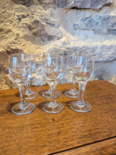 Petits verres ballon à - verres,