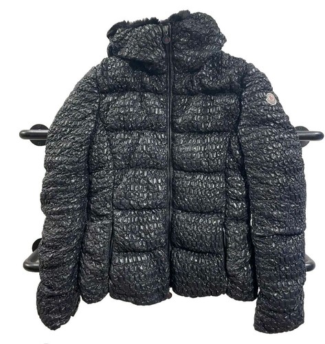 Doudoune courte moncler - doudoune,