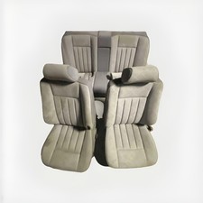 Jeu de sièges avant et