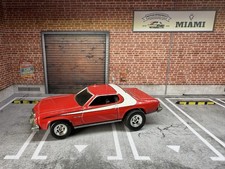 Hot Wheels Starsky & Hutch 76 Ford Gran Torino Red White Diecast Car 2015 Mattel