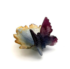 sculpture PAPILLON en pâte de