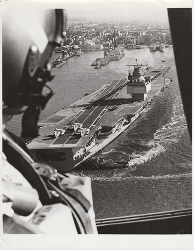 Navy super carrier - super,