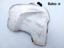 Réservoir à essence Suzuki