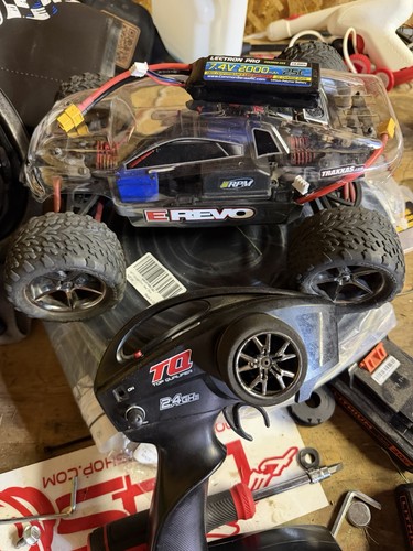 Traxxas revo vxl - 1/16, e-revo