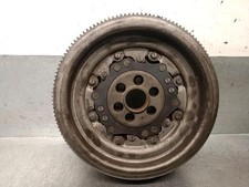 03G105266BD volant moteur