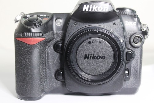 Nikon d200 digital slr - nikon,