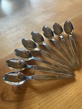 Lot de 8 cuillères à soupes
