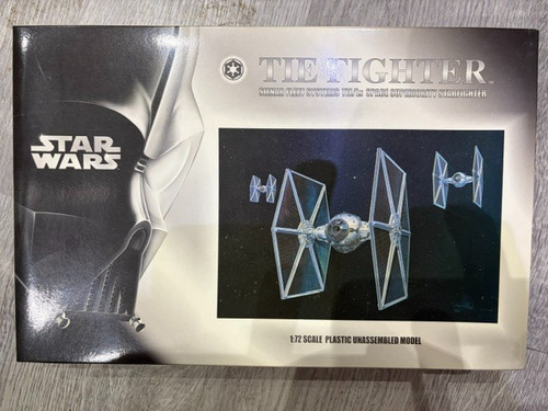 Finemolds star wars - star, tie