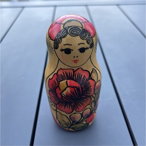 Poupée russe matriochka - poupée,